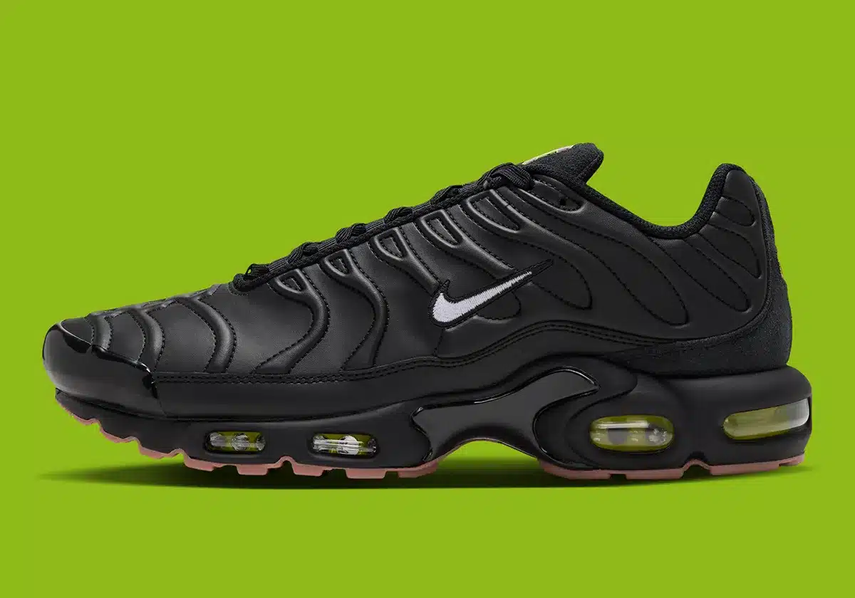 Nike Air Max Plus « Premier » : la TN s’inspire du football pour Fall/Winter 2026