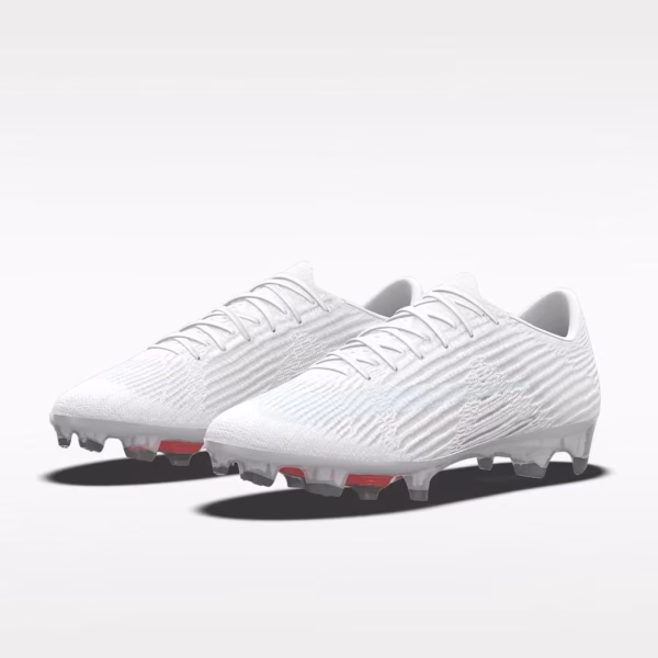 KYLIAN MBAPPÉ RECHAUSSE LA NIKE MERCURIAL APRÈS SON ARRIVÉE CHEZ ON, photo 4