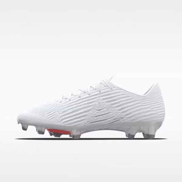 KYLIAN MBAPPÉ RECHAUSSE LA NIKE MERCURIAL APRÈS SON ARRIVÉE CHEZ ON, photo 3