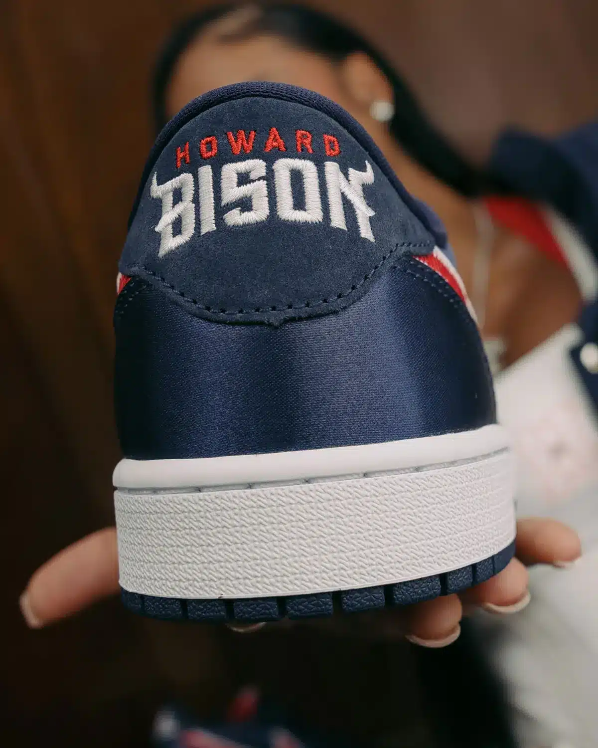 Howard University x Air Jordan 1 Low OG : Jordan Brand célèbre une nouvelle fois les Bison