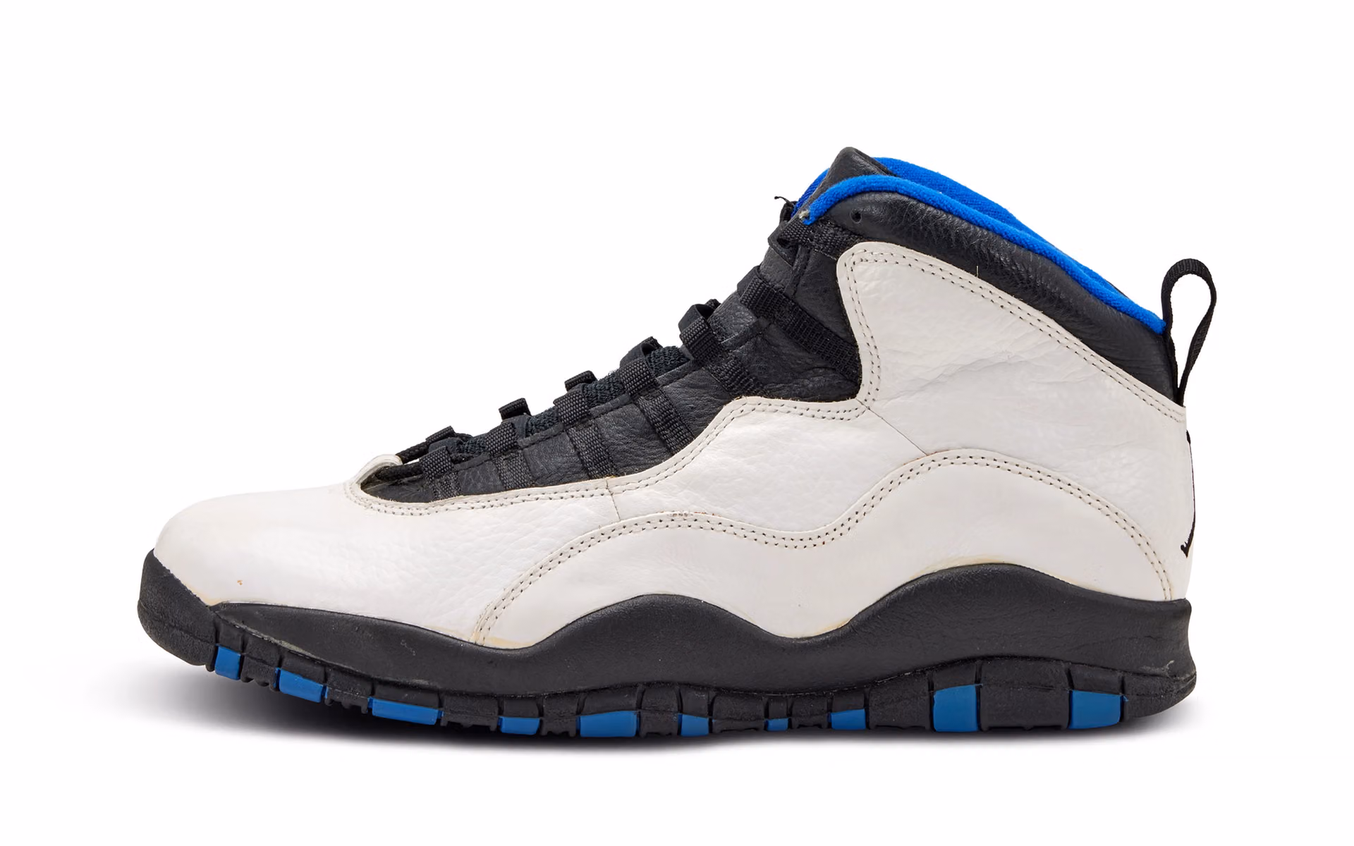 Air Jordan 10 « Knicks » : le dernier coloris inédit de la City Series de 1995 fera son retour en 2027