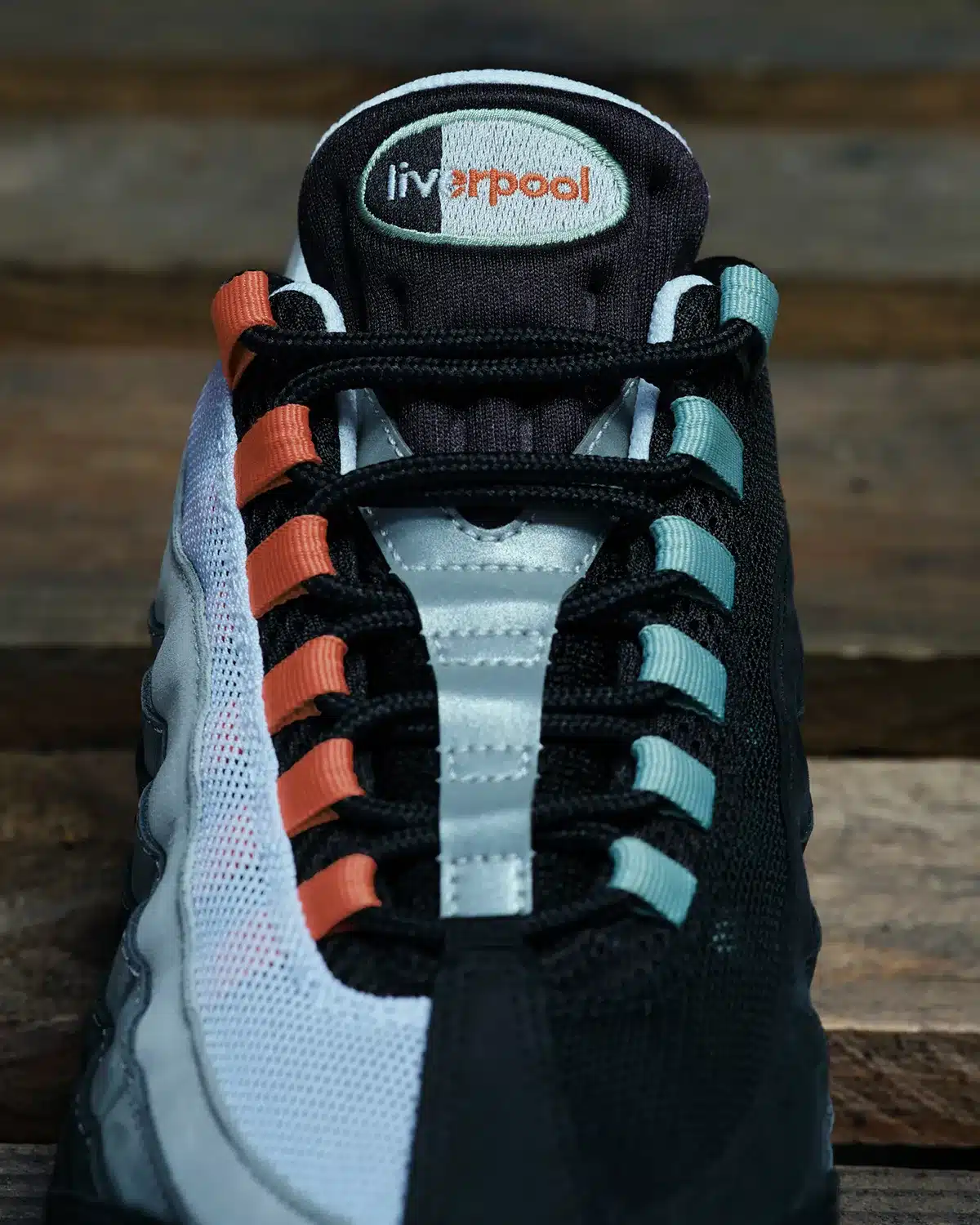 Nike Air Max 95 « Liverpool » : la ville célèbre le mythique « 110 » avec une édition spéciale