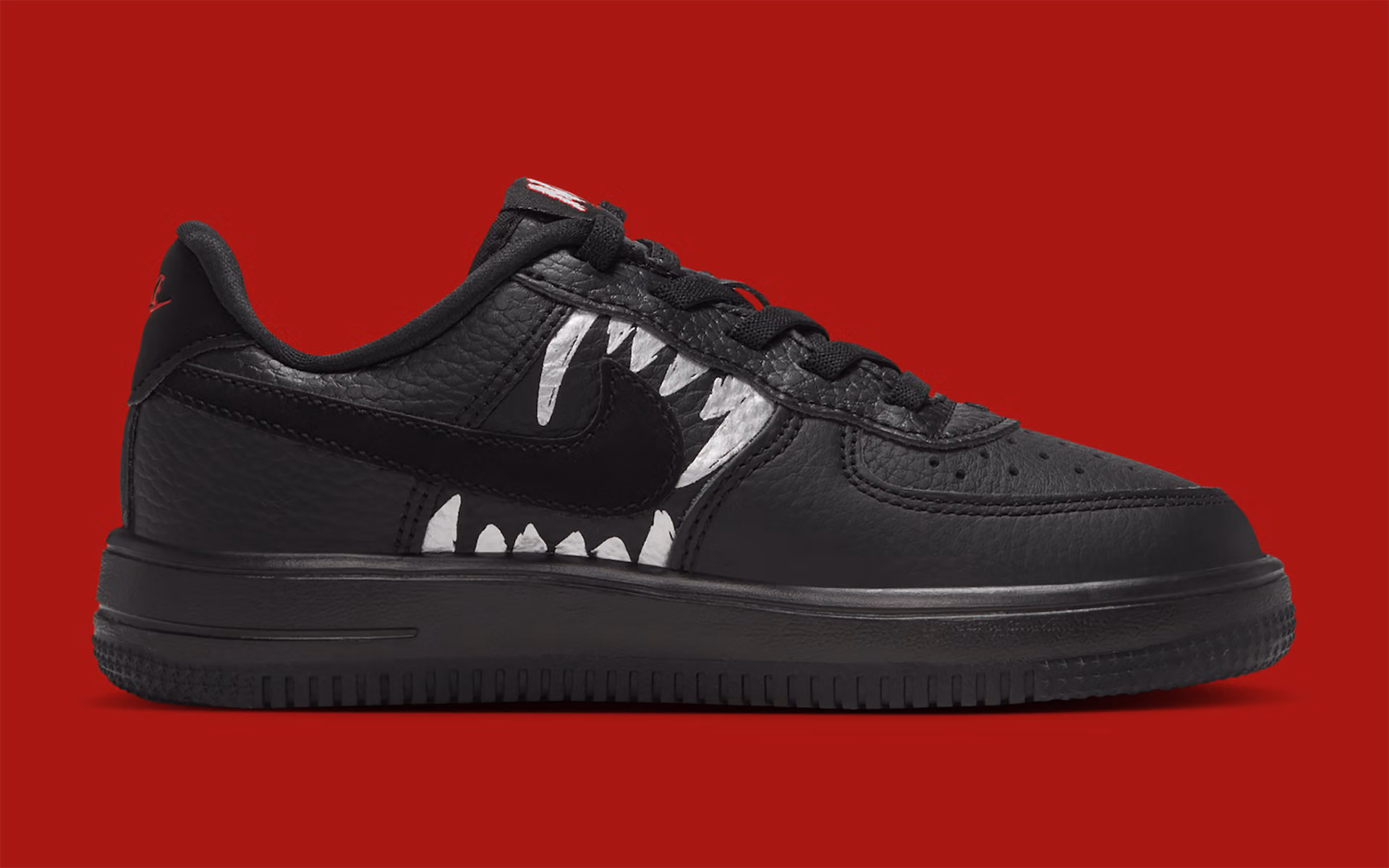 Nike Air Force 1 « Wolf » : la silhouette se transforme en créature pour Halloween 2026
