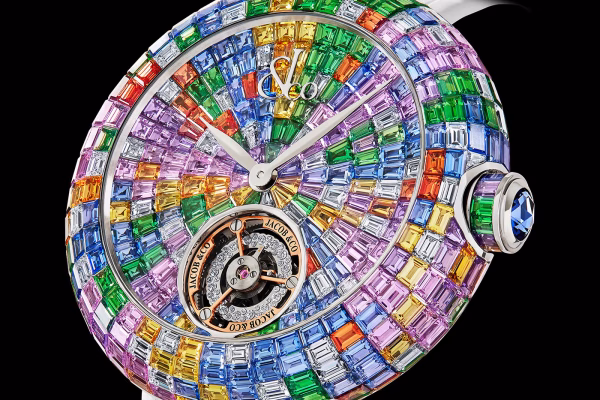 Jacob & Co. dévoile une pièce unique à 693 000 $ avec un balancier serti de diamants, photo 2